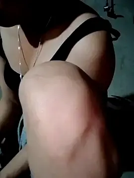 Stripchat Nude Webcam of Zara-bebe