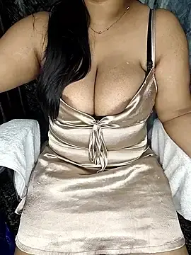 Stripchat Adult Video Chat of Curvy_Pooja