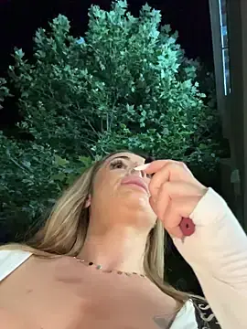 Stripchat Best Webcam of IsabellaEtthan