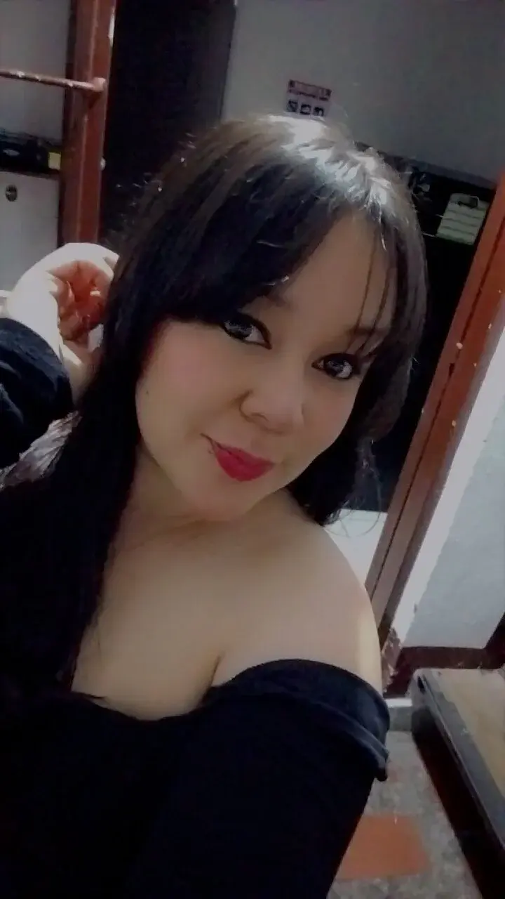 MiaSwan_