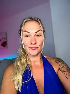 Stripchat Live Sex of NastyMilf_