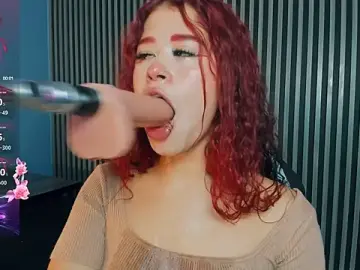 Stripchat Watch Live Sex Cams of Valka_teen1