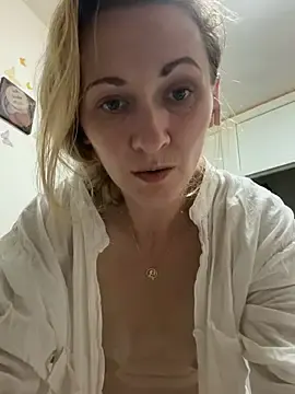 Stripchat Live Porn of Secret_Ladyx
