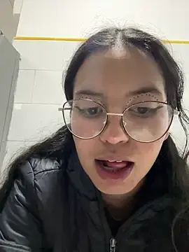 Stripchat Live Sex of Rosita_forever_