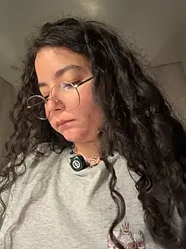 Stripchat Live Sex of Antoniart_