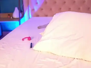 Stripchat Live Porn of Bella_Jonnes