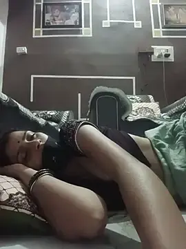 Stripchat Live Sex Cam of Daya_Chheda