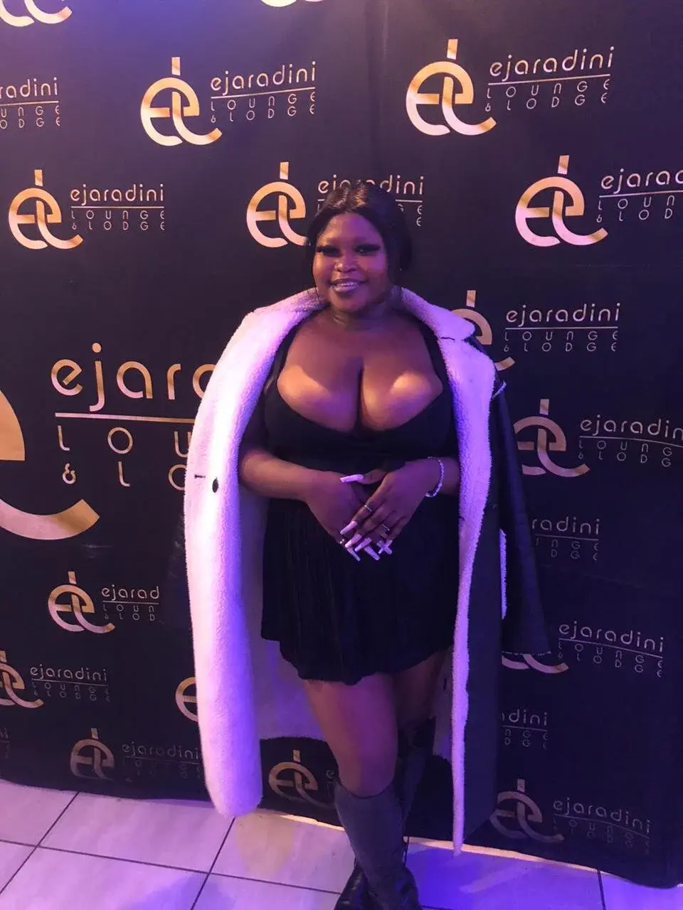 AmazingDarkDoll