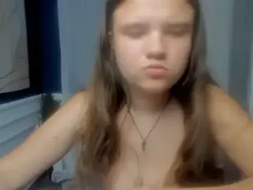 Stripchat Adult Webcam of AdeleCruz