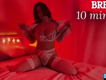 Stripchat Watch Live Sex Cams of Emily_Gin