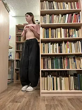 Stripchat Live Sex Cam of nancy_chancy