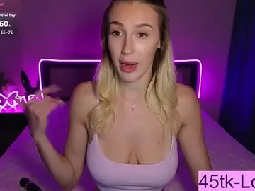 Stripchat Watch Live Sex Cams of ToxicDollKiss