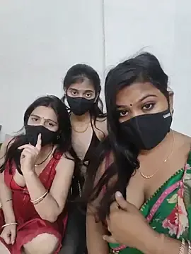 Stripchat Free Porn Cam of cutee__crazy