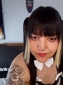Stripchat Watch Live Sex Cams of Charlotte_Myers