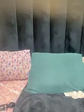 Stripchat Watch Live Sex Cams of THICKBARBIE32