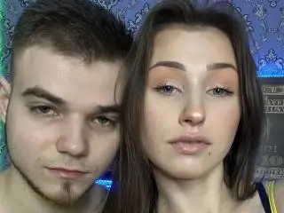 Xlovecam Nude Webcam of VikkiAndGeorge