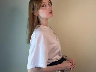 Xlovecam Live Porn of BrunaElrick