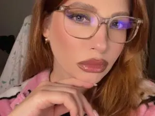 Xlovecam Adult Webcams of MiraVolt