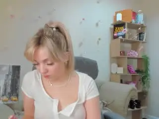 Xlovecam Free Porn Cam of SugarrX