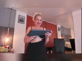 Xlovecam Live Sex of GiuliaAddams
