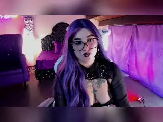Xlovecam Free Live Porn of LilithDark69