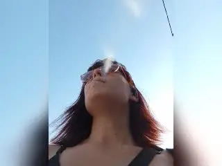Xlovecam Sex Cam of OrianaLaFrancaise