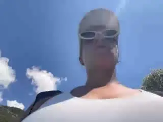 Xlovecam Live Porn of SandraSwweet