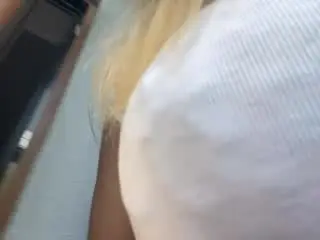 Xlovecam Free Live Porn of SandraSwweet