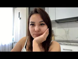 Xlovecam Free Porn Cam of JohanaUrlanza