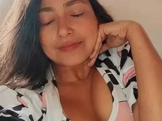 Xlovecam Sex Chat of NovahPerotti