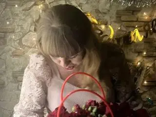 Xlovecam Live Sex of HayleyLaRise