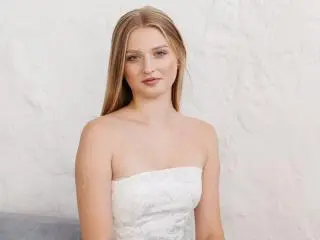 Xlovecam Watch Live Sex Cams of VandaManges