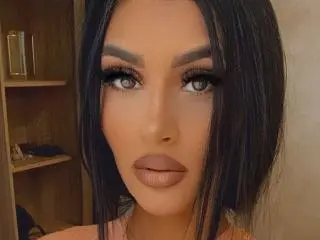 Xlovecam Live Porn of SelenaCruz