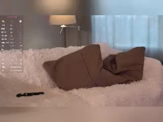 Xlovecam Free Porn Cam of HanaGardinier