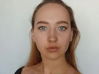 Xlovecam Free Live Porn of ValorieSantulli