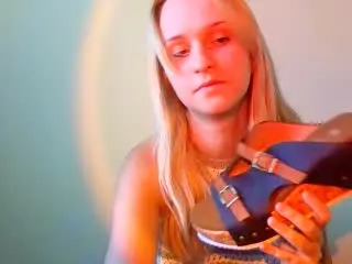 Xlovecam Best Webcam of FlyFreedom