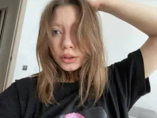 Xlovecam Sex Chat of PreciousKinatyan